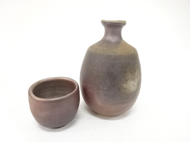 Pottery & Ceramics